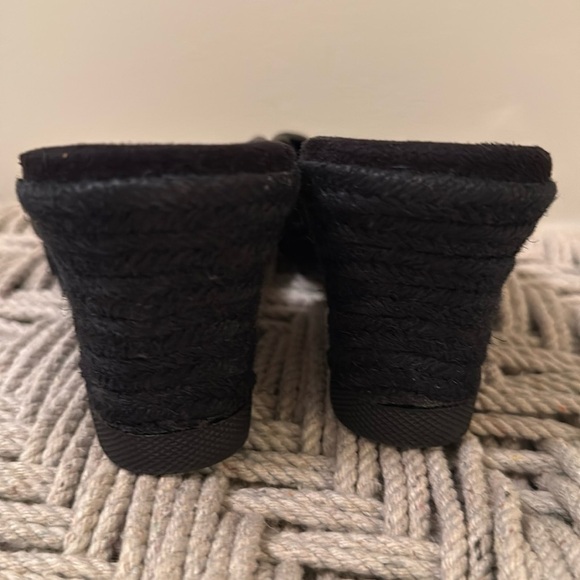 Liz Claiborne Black Leather Wedge Espadrille Open Toe Knot Sandals Women 6.5 - Picture 4 of 9